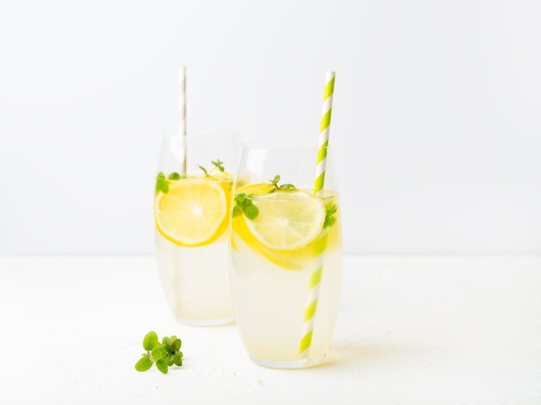Mango Peach Lemonade Fizz