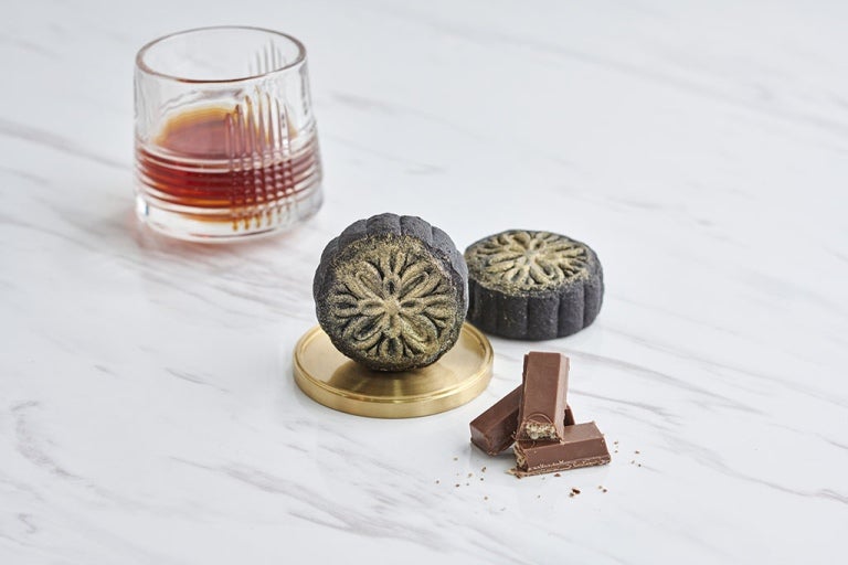 Black Gold - Orange Whisky with KITKAT Spread and KITKAT Bites