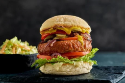 SENSATIONAL BURGER WITH CLASSIC SLAW